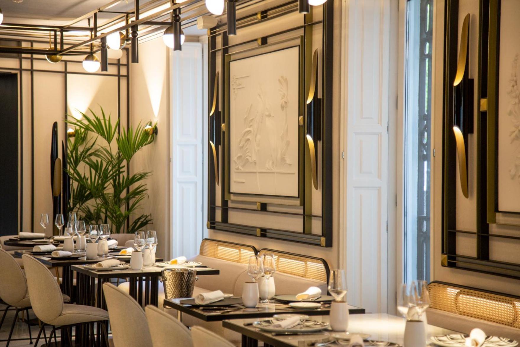 Myr Palacio Vallier Walencja Zewnętrze zdjęcie Restaurant L'Atelier de Joël Robuchon in Paris